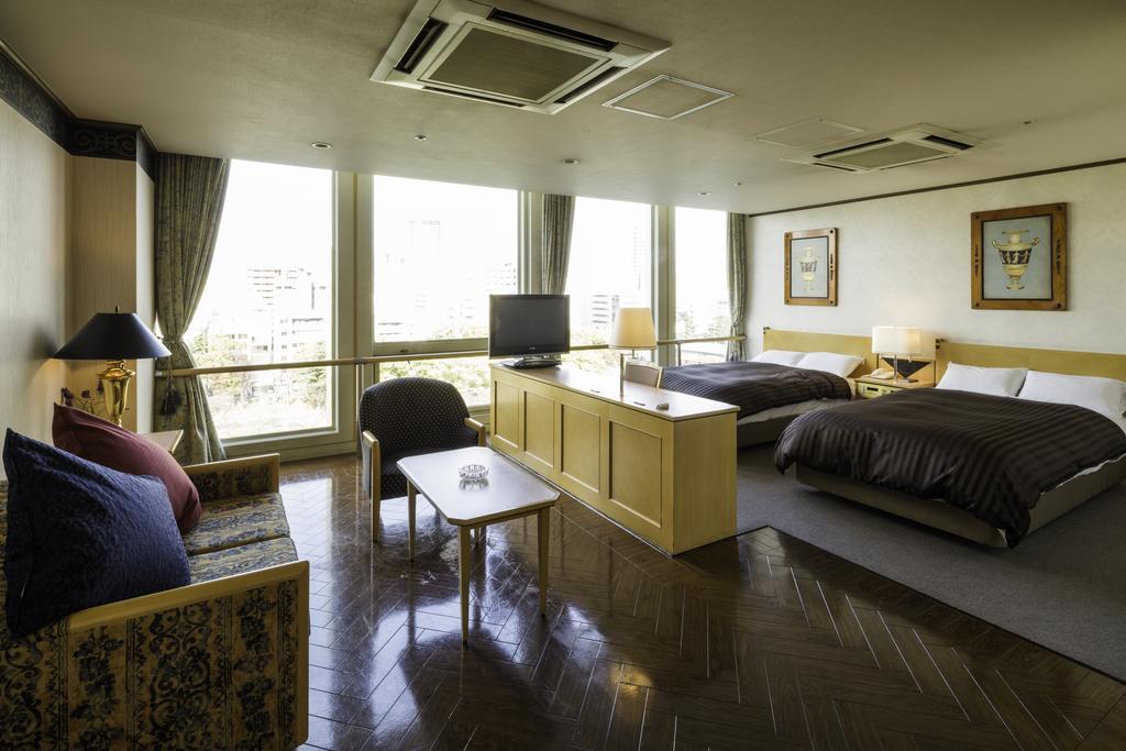 Hotel Osaka Castle מראה חיצוני תמונה